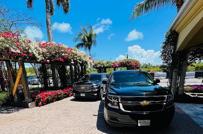 2JAYS VIP Transportation – Airport Private SUV Transfer {one way} - Early flights and late arrivals