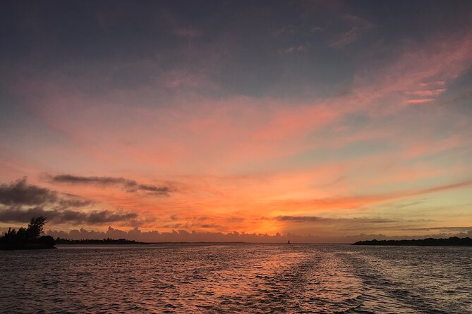 3 hour Glow Worm Sunset Cruise from Providenciales - Stargazing adds a second natural show