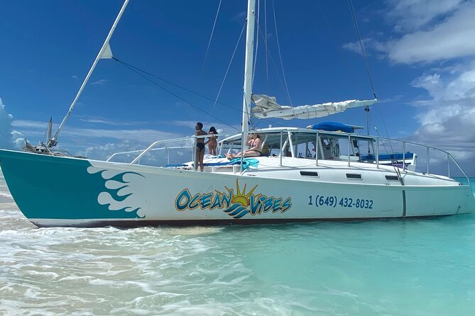 4-Hour Catamaran Sail and Snorkel Tour from Grace Bay - Reef snorkeling with help from the crew