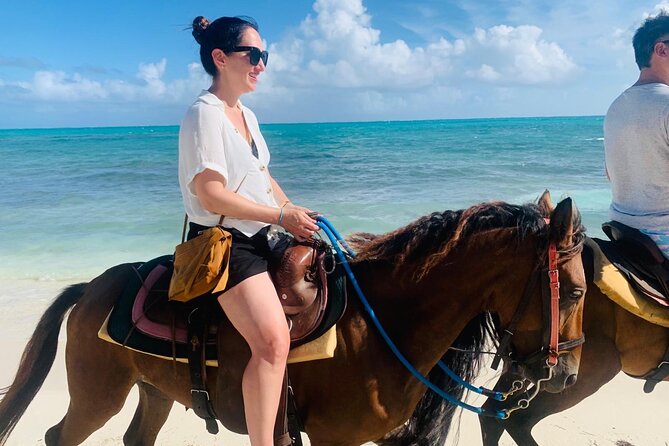 60-Minute Private Horseback Riding Experience in Turks and Caicos - Celebrations, flowers, and the personal touch