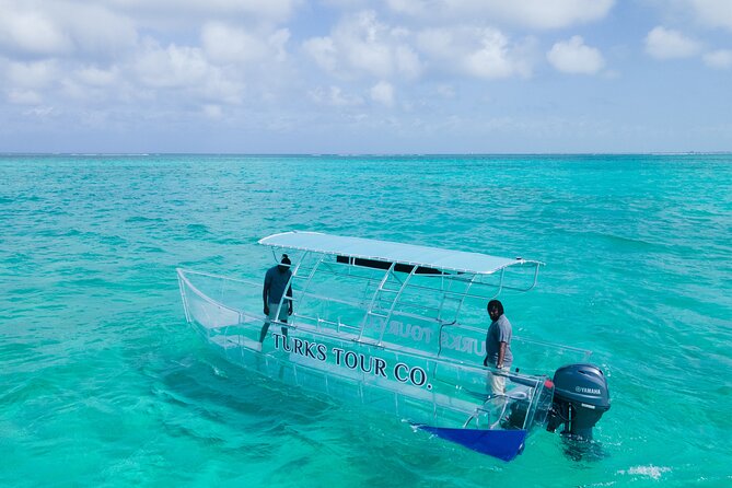 75 Minutes Clear Boat Tour in Caicos Island - Why the clear boat is the attraction