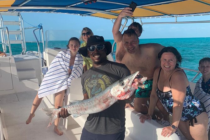 8HR Catch and Grill in Turks and Caicos Islands - Snorkeling with equipment provided