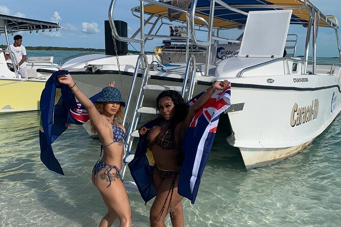 8HR Fullday Private Boat in Gracebay - Little Water Cay and Its Rock Iguanas