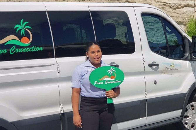 Affordable Group Airport Transfer (Round Trip) - Driver service and the small details that count