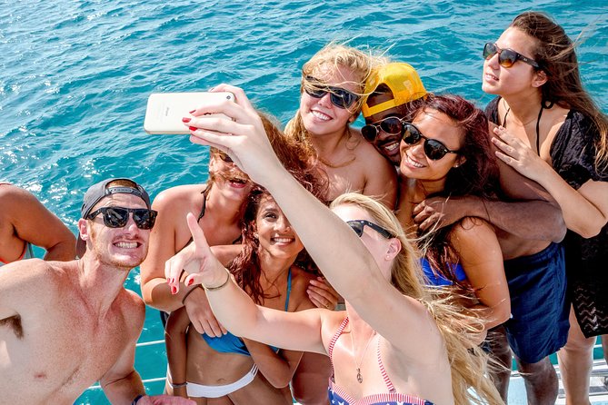 Family Catamaran & Snorkeling Cruise Turks & Caicos - Pickup, Timing, and Boat Logistics