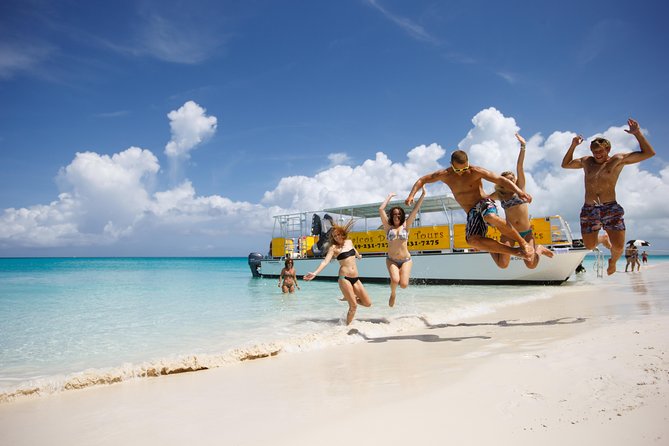 Full Day Cruise from Providenciales with Snorkeling and BBQ Lunch - Leeward Reef: the first long snorkel stop