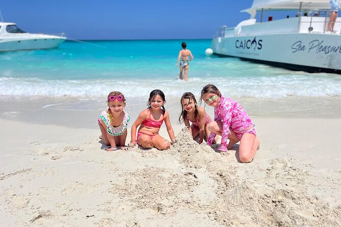 Half Day Private Boat Tour in Caicos Island - Why this private charter works well for Providenciales
