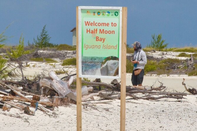 Half Day Private Boat Tour in Caicos Island - Food, drinks, and the four-hour pace