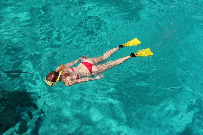 Half Moon Bay Jet Ski Tour & Snorkeling the La Famille Shipwreck - Extra sights along the route