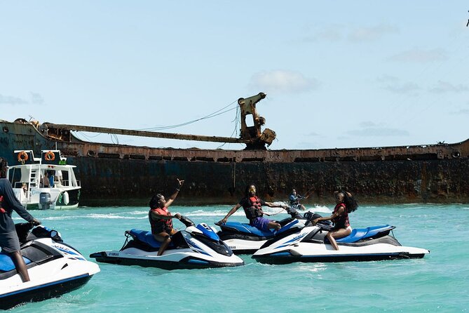 Jet Ski Adventure in Crystal Waters of Turks and Caicos - The guides make a real difference