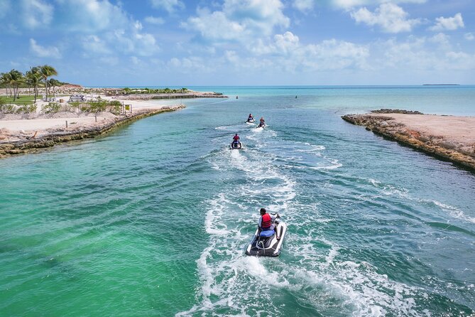 Jet Ski Adventure in Crystal Waters of Turks and Caicos - Searching for Jojo and exploring the cays