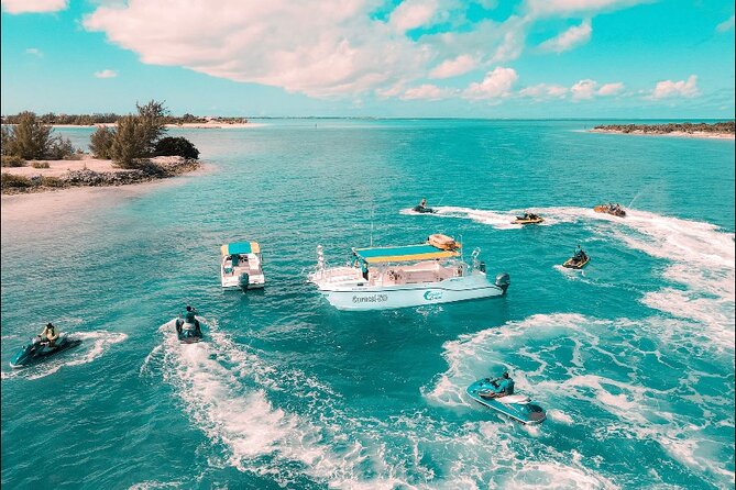 Jet Skiing around La famille ship and smaller pristine cays - Safety, instruction, and rough water