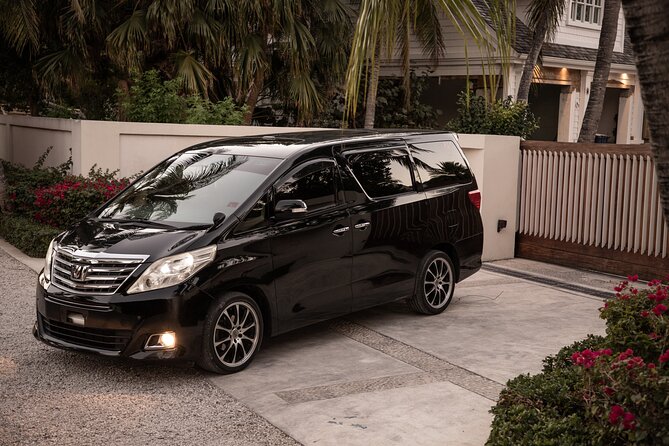 Luxury Transportation Services - A private arrival at Providenciales International Airport