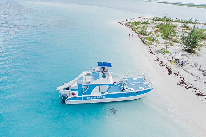 Noahs Ark Catamaran Trip - Cruising past Grace Bay