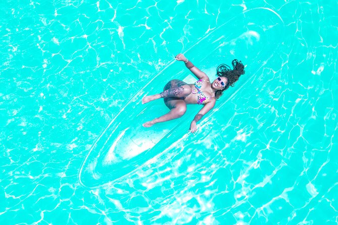 Premium Clear Kayak Shoot Grand Turk Island - Posing help can make or break the session