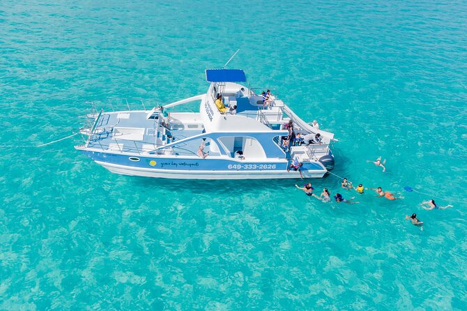 Private 4-Hour Catamaran Tour from Providenciales in Turks and Caicos - Little Water Cay and the Iguana Island option