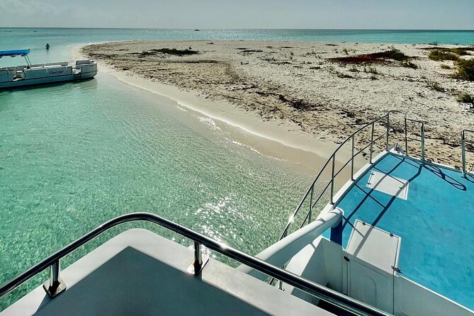 Private 7-Hour Catamaran Tour in Turks and Caicos - What the private price means for your group