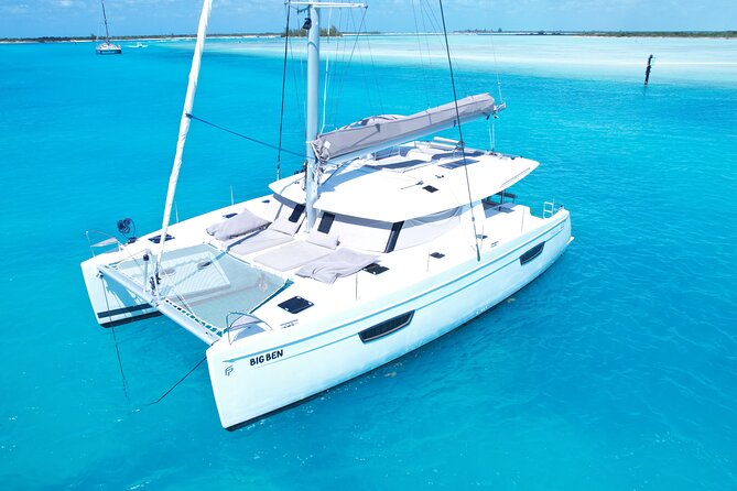 Private Afternoon Tour Catamaran 44 Big Ben - Walking from Pine Cay to Half Moon Bay