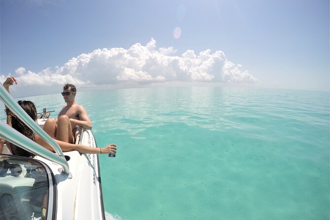 Private Boat Island Hopping & Snorkeling in Turks & Caicos 4Hrs - Leaving from South Bank Marina