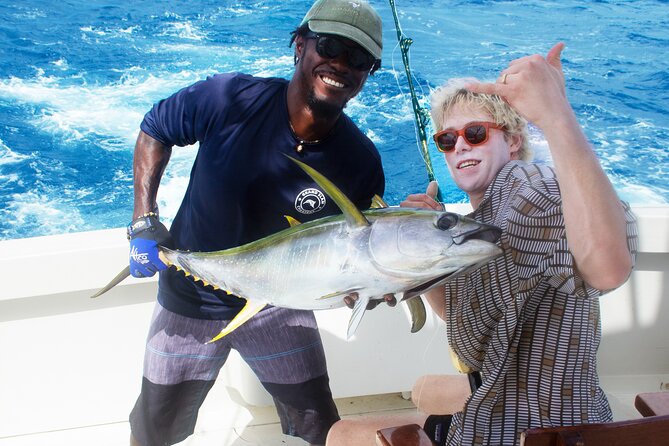 Private Full-Day Deep Sea Fishing Charter on "Wahooters" - Bringing home the catch