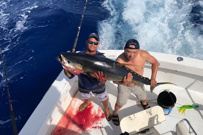 Private Full-Day Deep Sea Fishing Charter on "Wahooters" - Fishing the wall after the 20-minute run