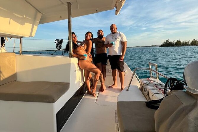 Private Half-Day Catamaran Cruise, Turks and Caicos Islands - Half Moon Bay is the sandbar stop