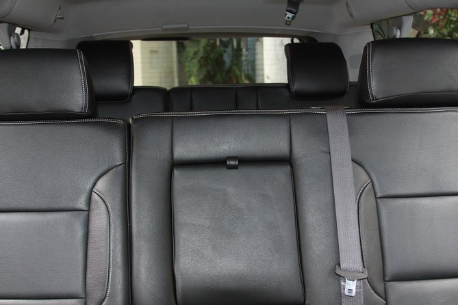 Private Luxury SUV Airport Transfer (Round-Trip) - The best fit for families and small groups