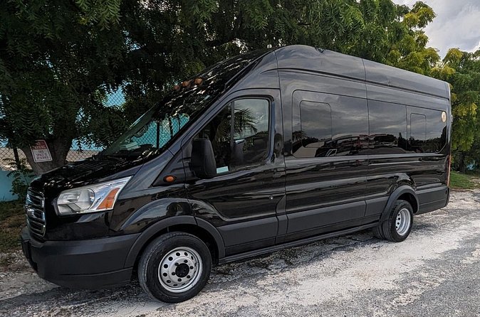 Private Luxury Transfer to/from Airport Turks and Caicos - Booking details that matter