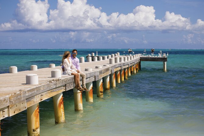 Private Photoshoot in the Turks and Caicos Islands - A private beach portrait session built around your holiday