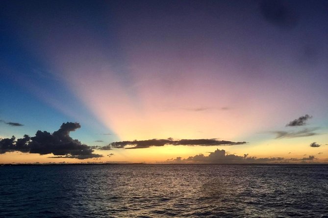 Private Sunset Cruise in Grace Bay - The 5:30 pm Start at Turtle Cove Marina