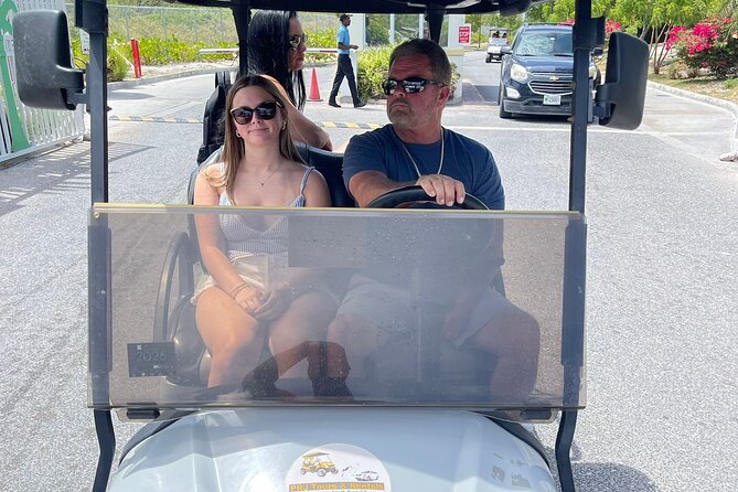 PRJ Golf cart rental in Grand Turk - A self-guided route from town to the lighthouse