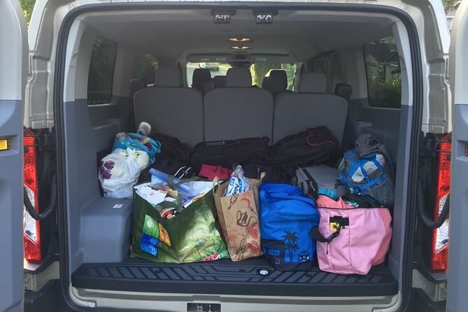 Providenciales Private Group Round Trip Airport Transfer - Why a private airport ride helps in Providenciales