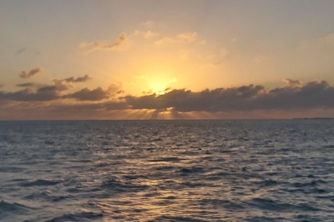 Sunset Dinner Cruise Private Group - Is $3,000 good value for six people?