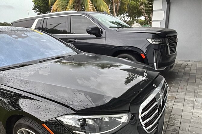 Turks and Caicos Private SUV Airport Transportation - A calm landing at Providenciales International Airport